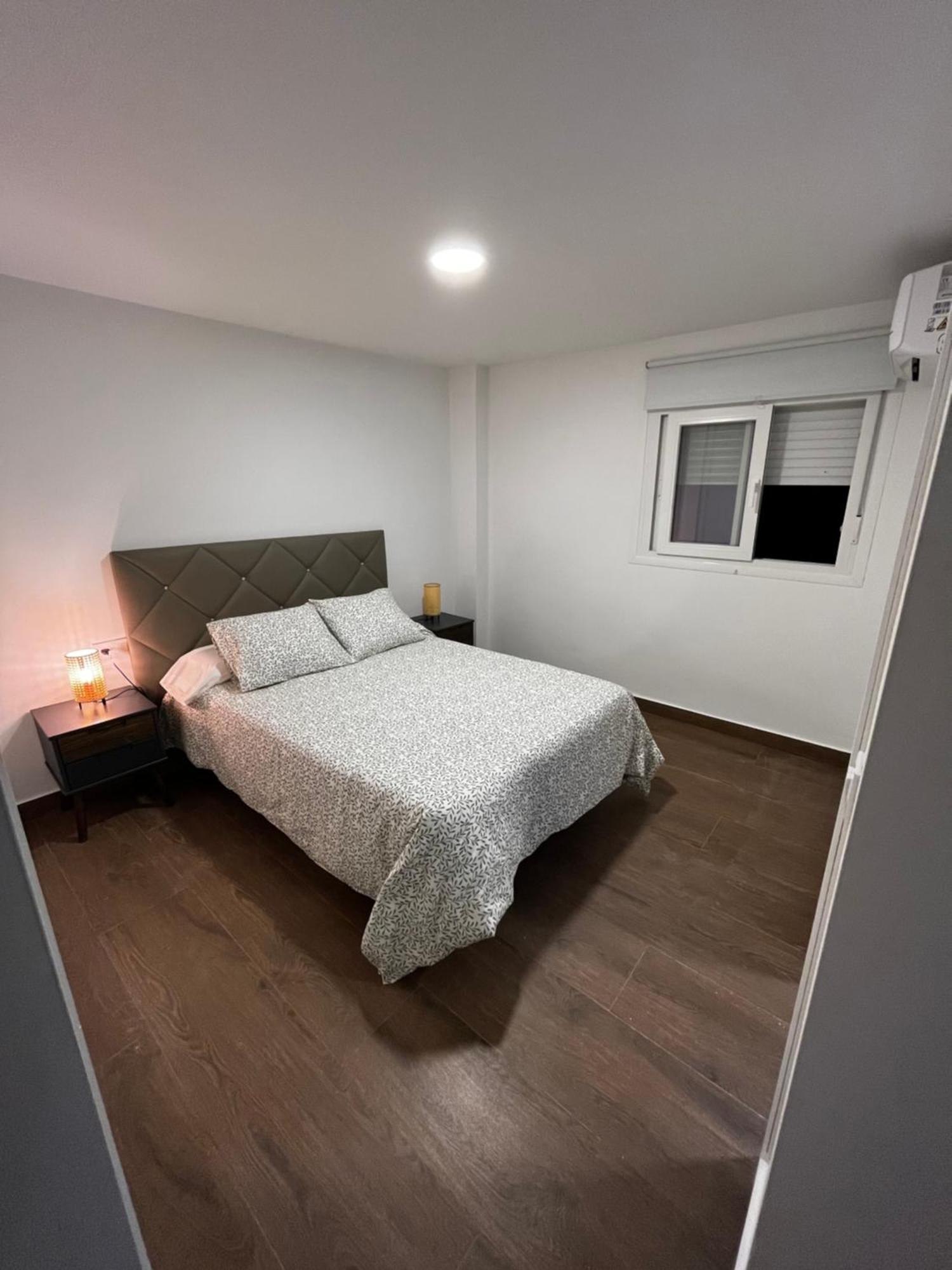 Apartamento Argote De Molina Siviglia Esterno foto
